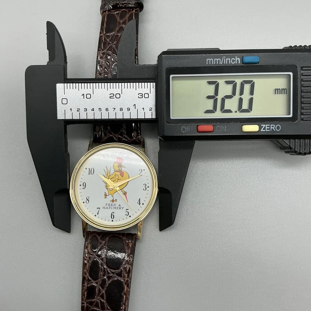 Vtg Tyson's Feed & Hatchery Mens Watch 32mm Gold Tone Logo Leather New Battery